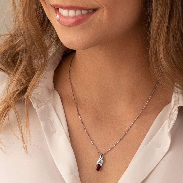 SJC Garnet 925 Sterling Silver Pendant Necklace
