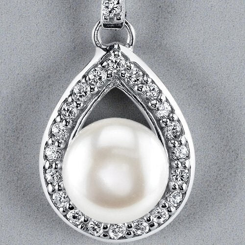 SJC Pearl Drop Earrings