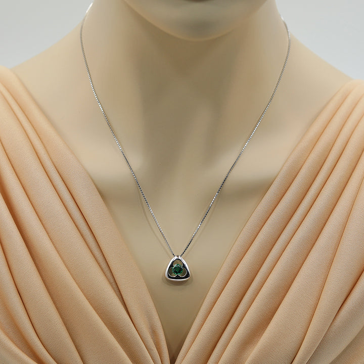 Emerald Pendant Sterling Silver Round Shape 0.75 Carat